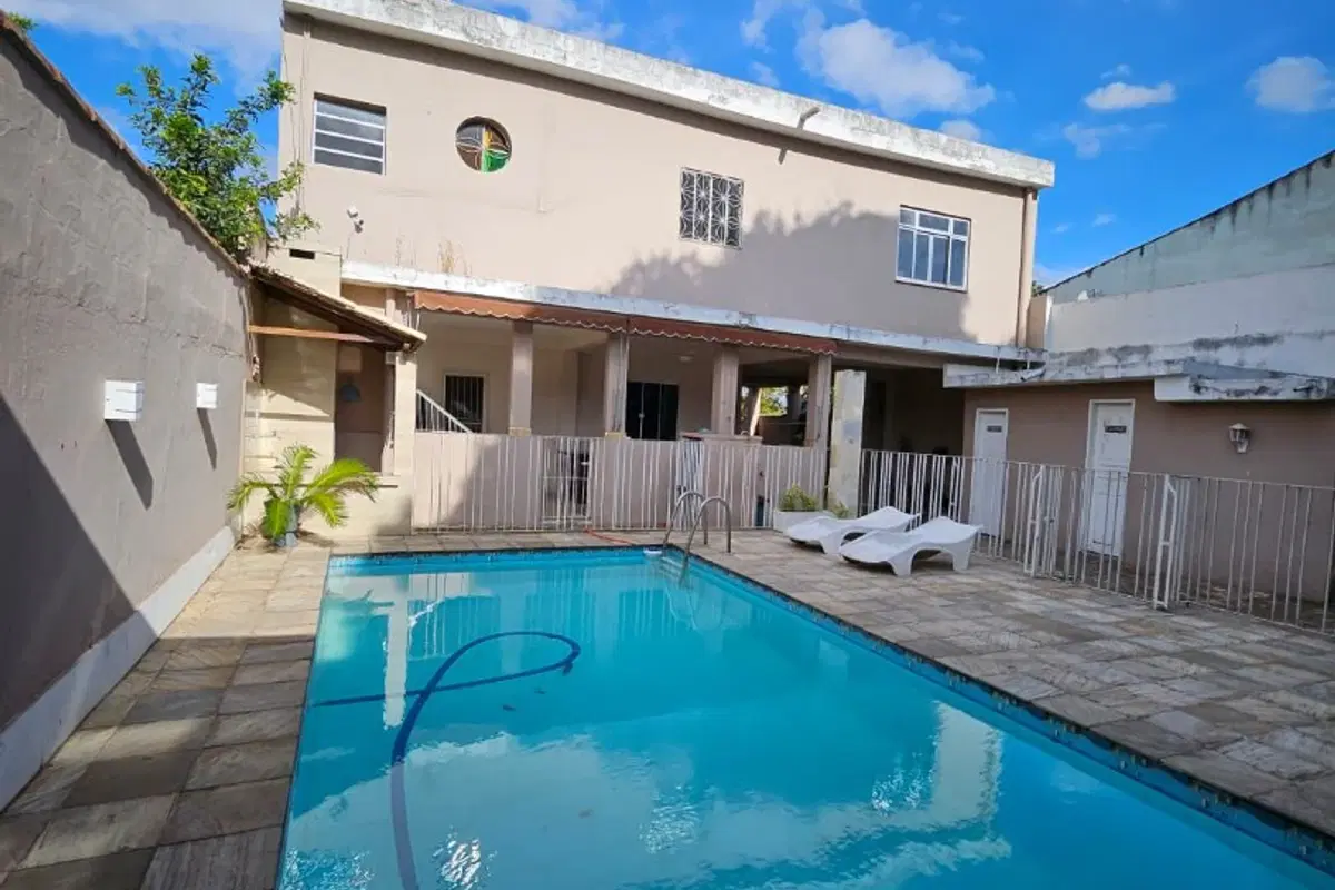 Casa à venda no Posse com 4 quartos