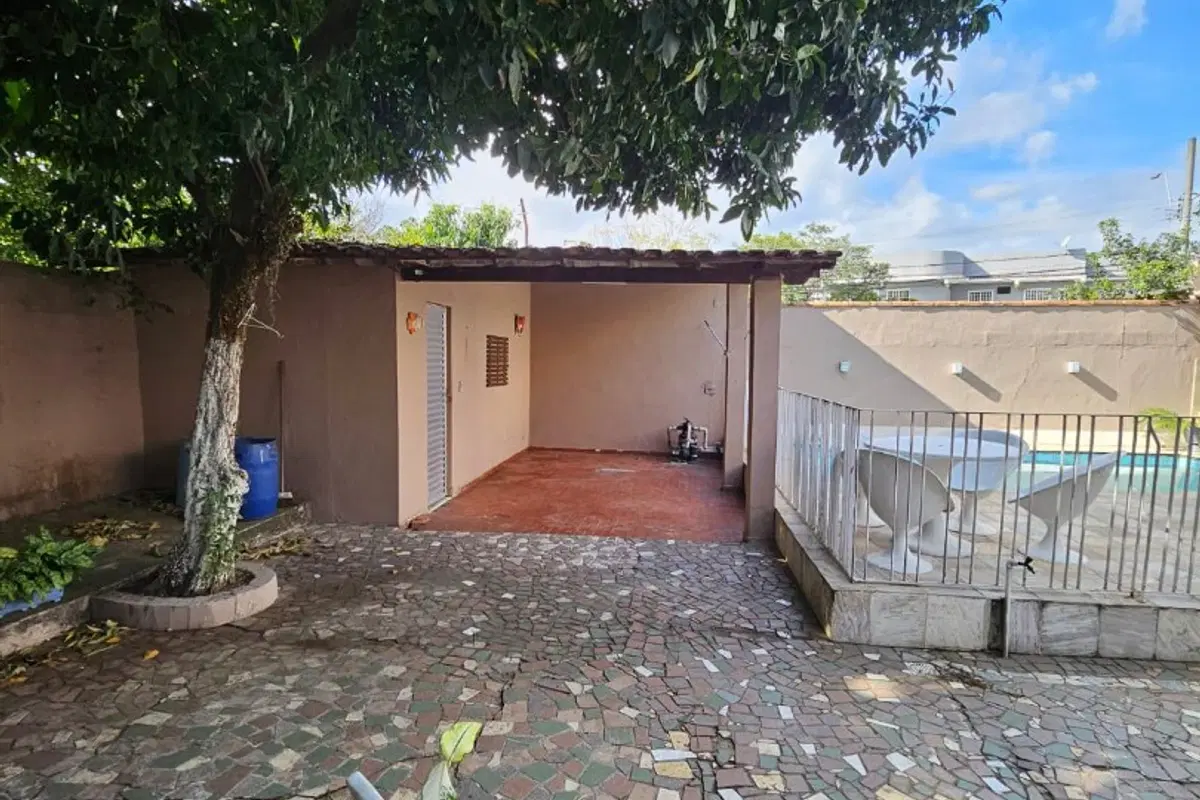 Casa à venda no Posse com 4 quartos