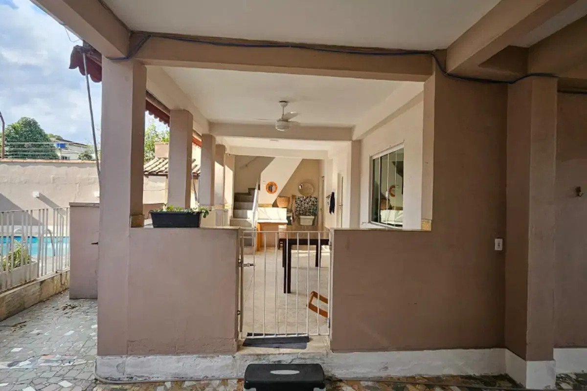 Casa à venda no Posse com 4 quartos