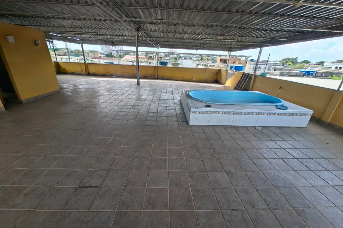 Casa à venda no Dona Neli com 3 quartos