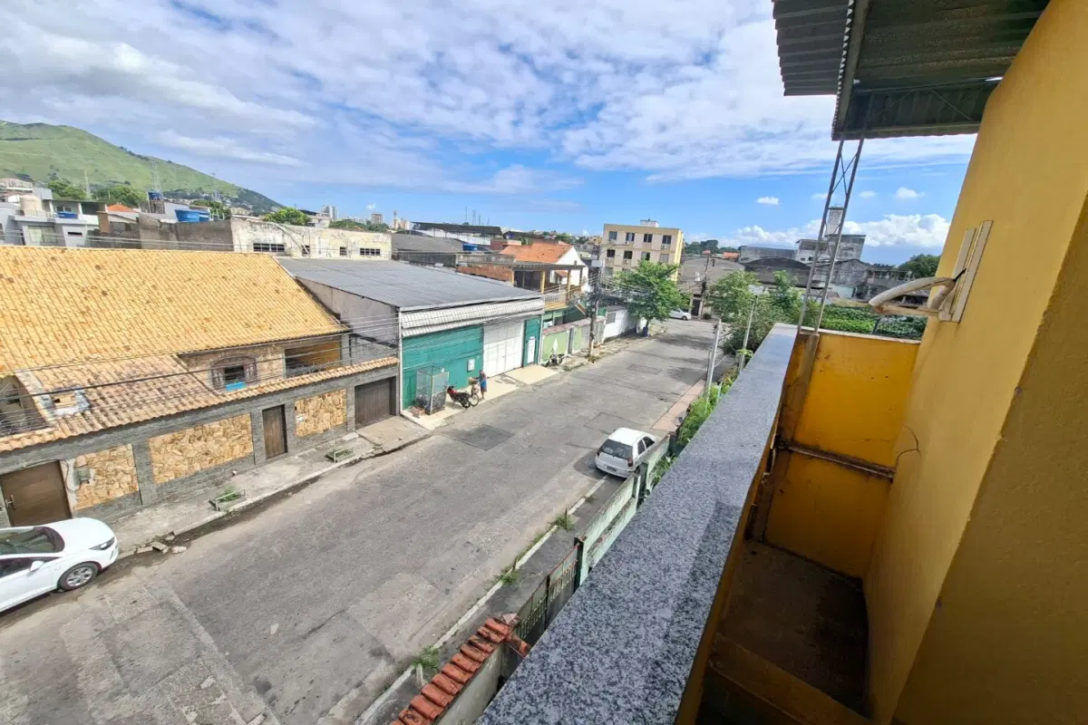 Casa à venda no Dona Neli com 3 quartos