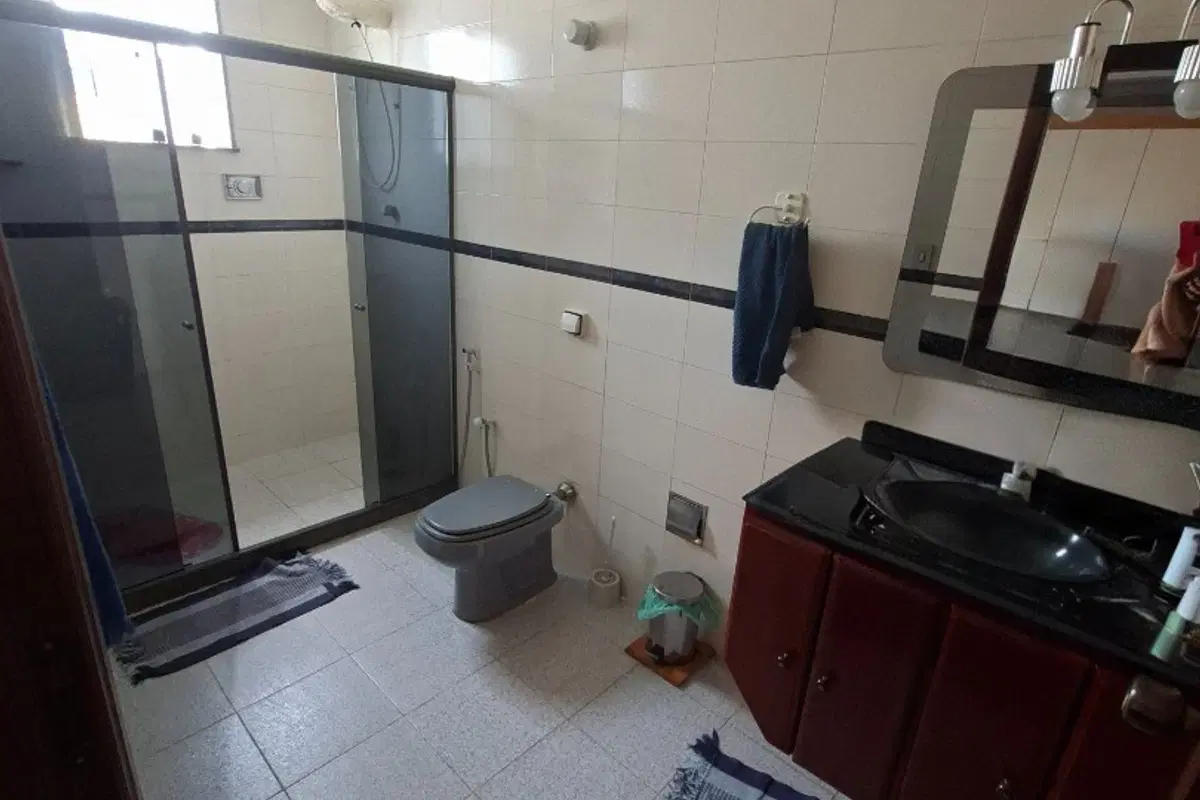 Casa à venda no Dona Neli com 3 quartos