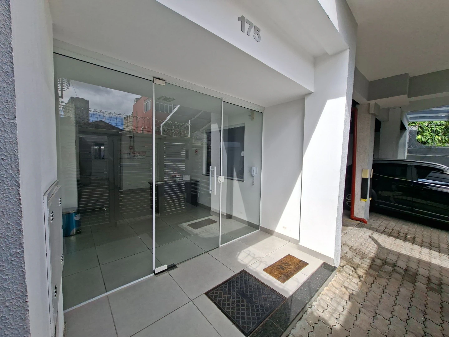 Apartamento à venda no Alvarez com 2 quartos