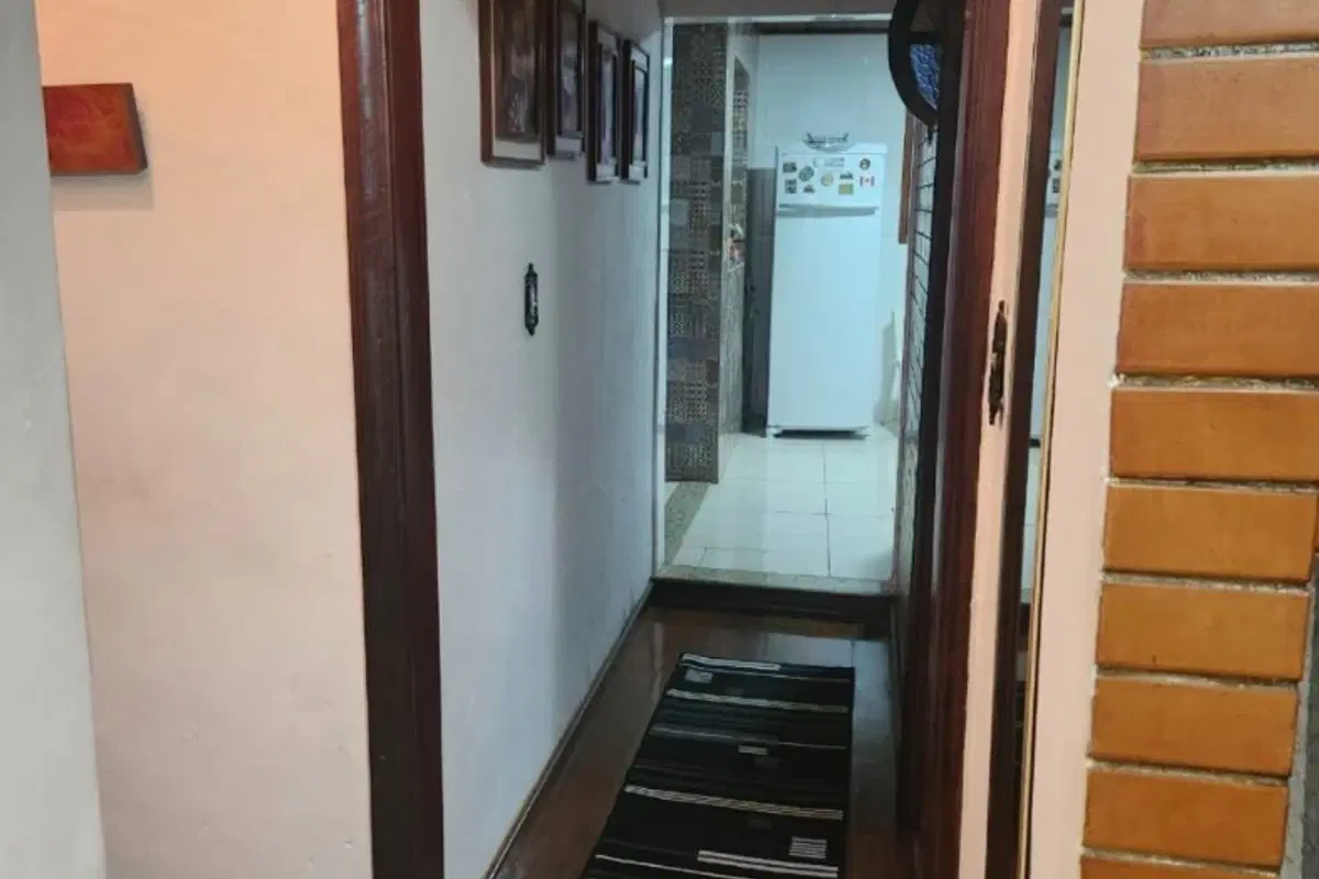 Casa à venda no Ponto Chic com 2 quartos