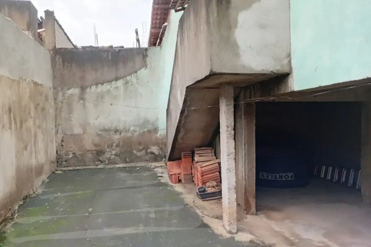 Casa à venda no Fanchem com 2 quartos