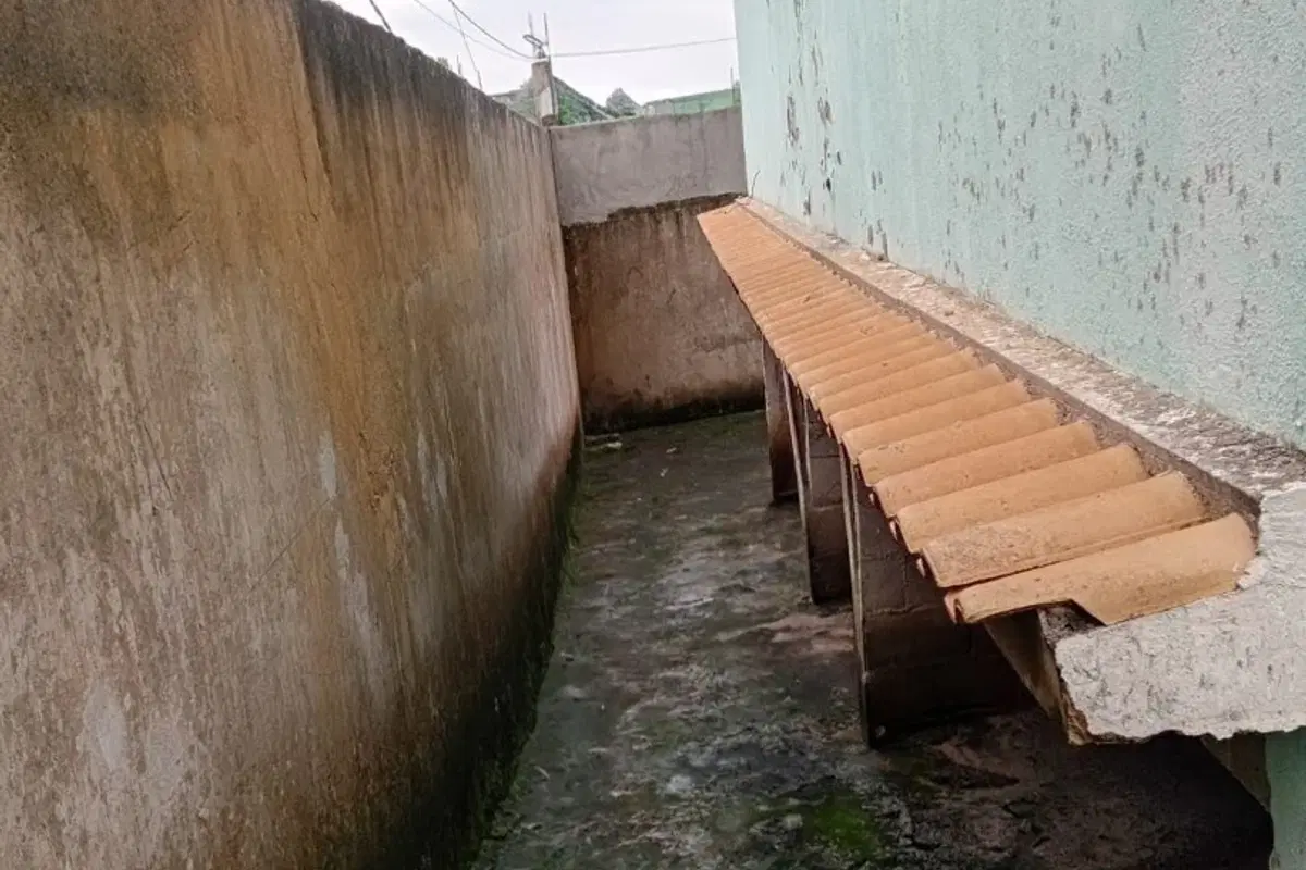 Casa à venda no Fanchem com 2 quartos