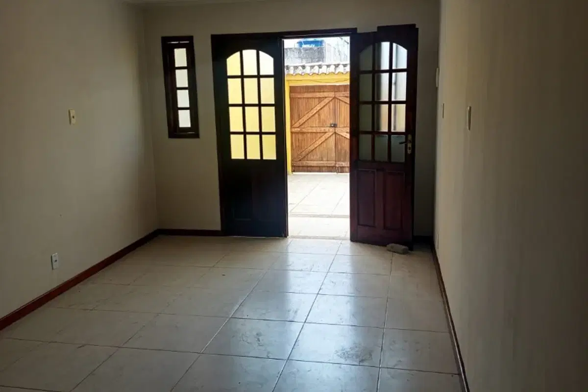 Casa à venda no Santa Eugênia com 2 quartos
