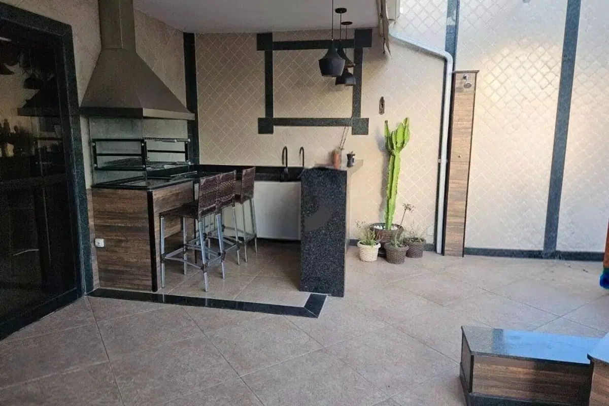 Cobertura à venda no Centro com 4 quartos