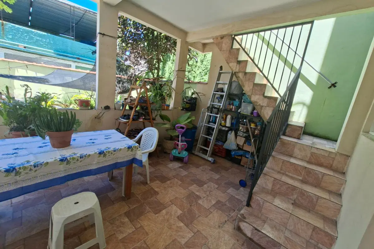 Casa à venda no Posse com 4 quartos
