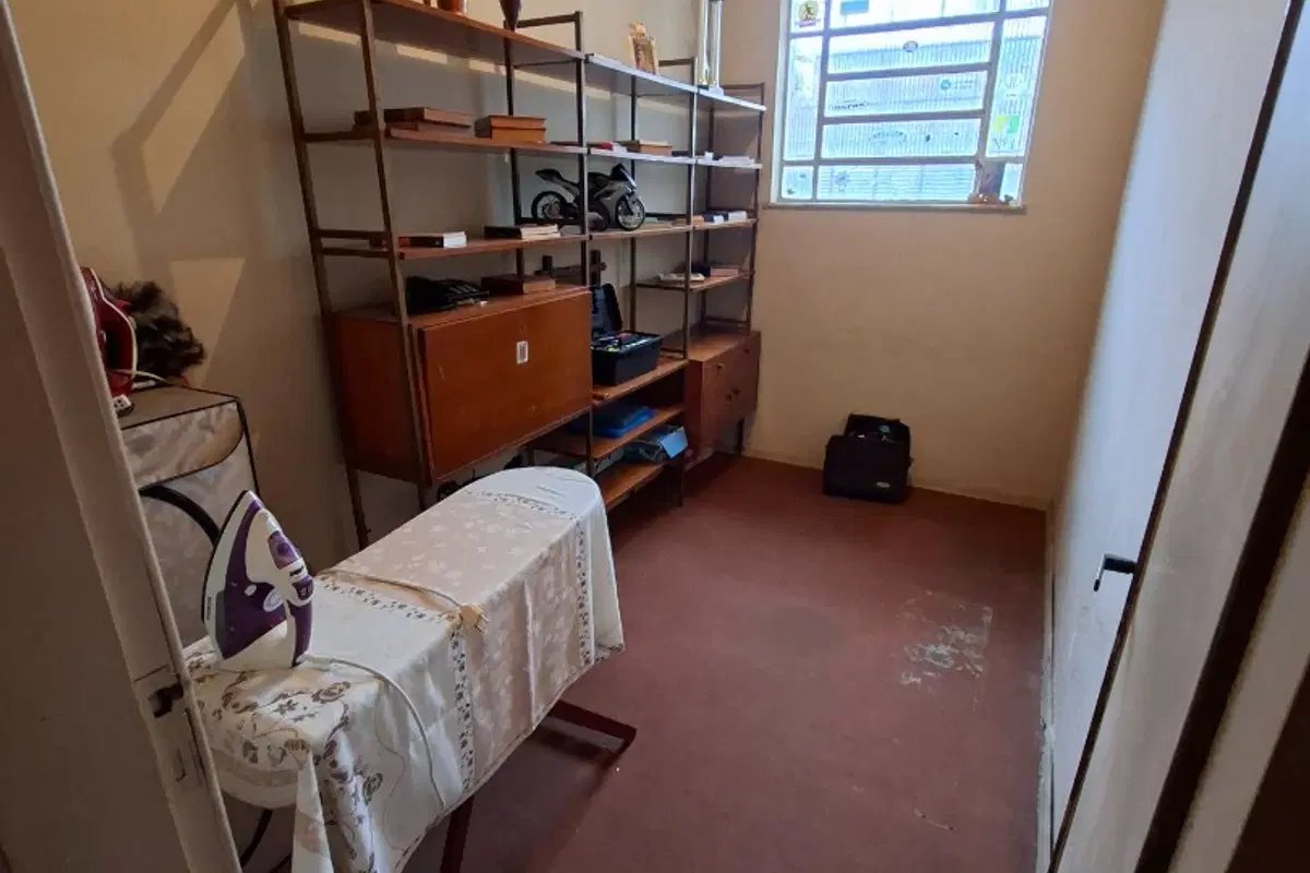 Casa à venda no Manoel Reis I com 4 quartos