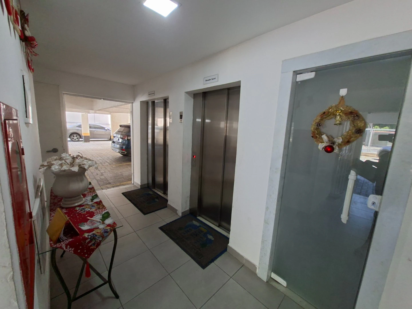 Apartamento à venda na Vila São Jorge com 2 quartos