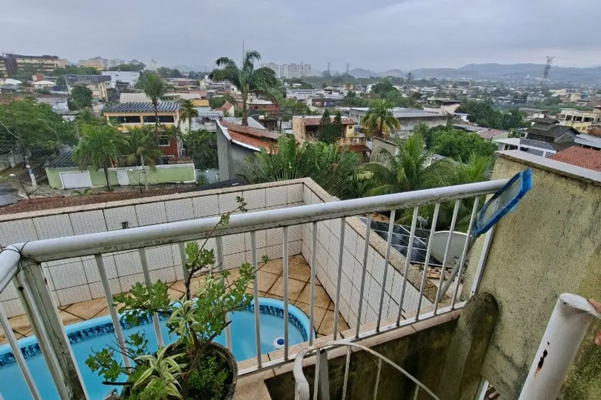 Casa à venda na Da Luz com 4 quartos