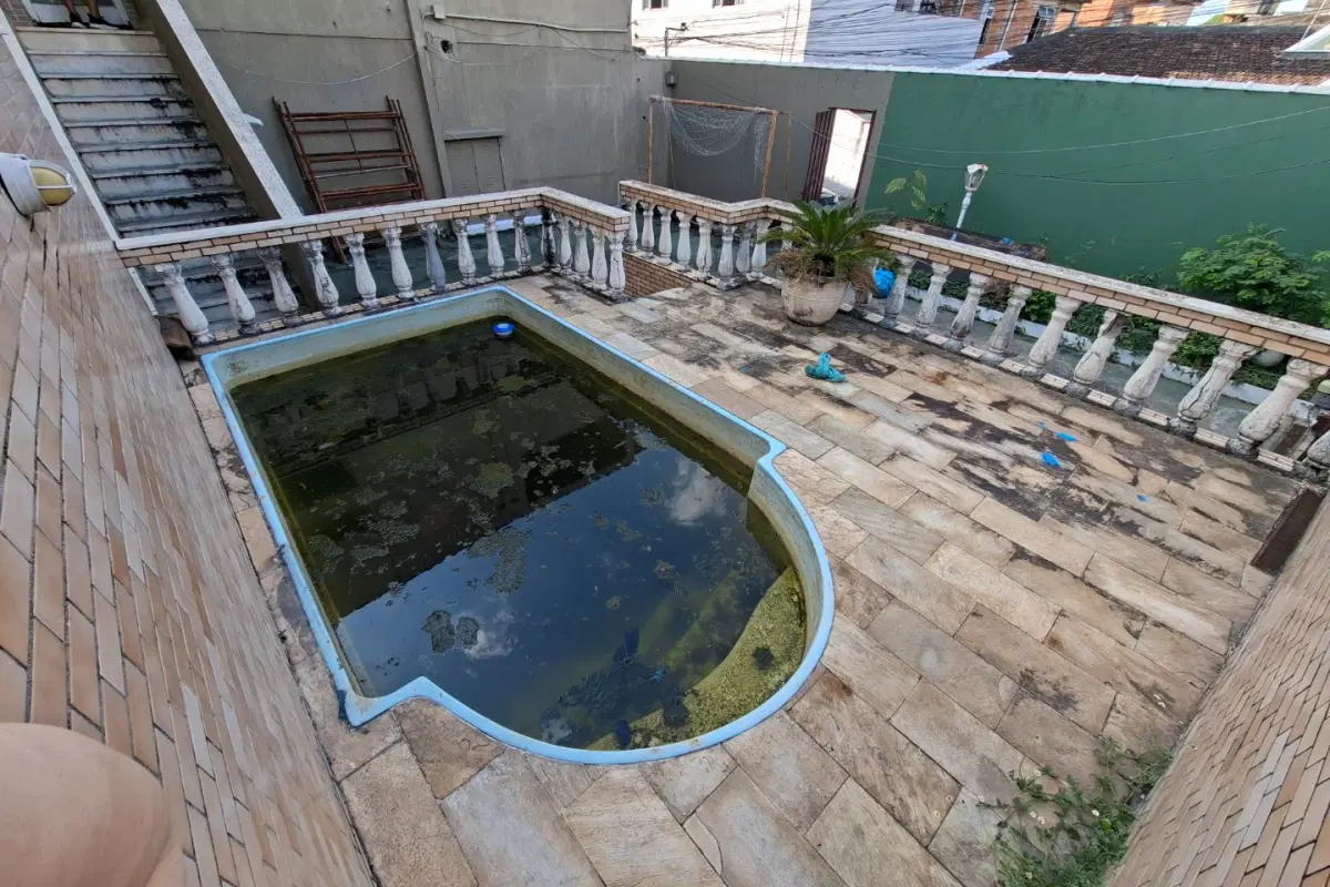 Casa à venda no Centro com 3 quartos