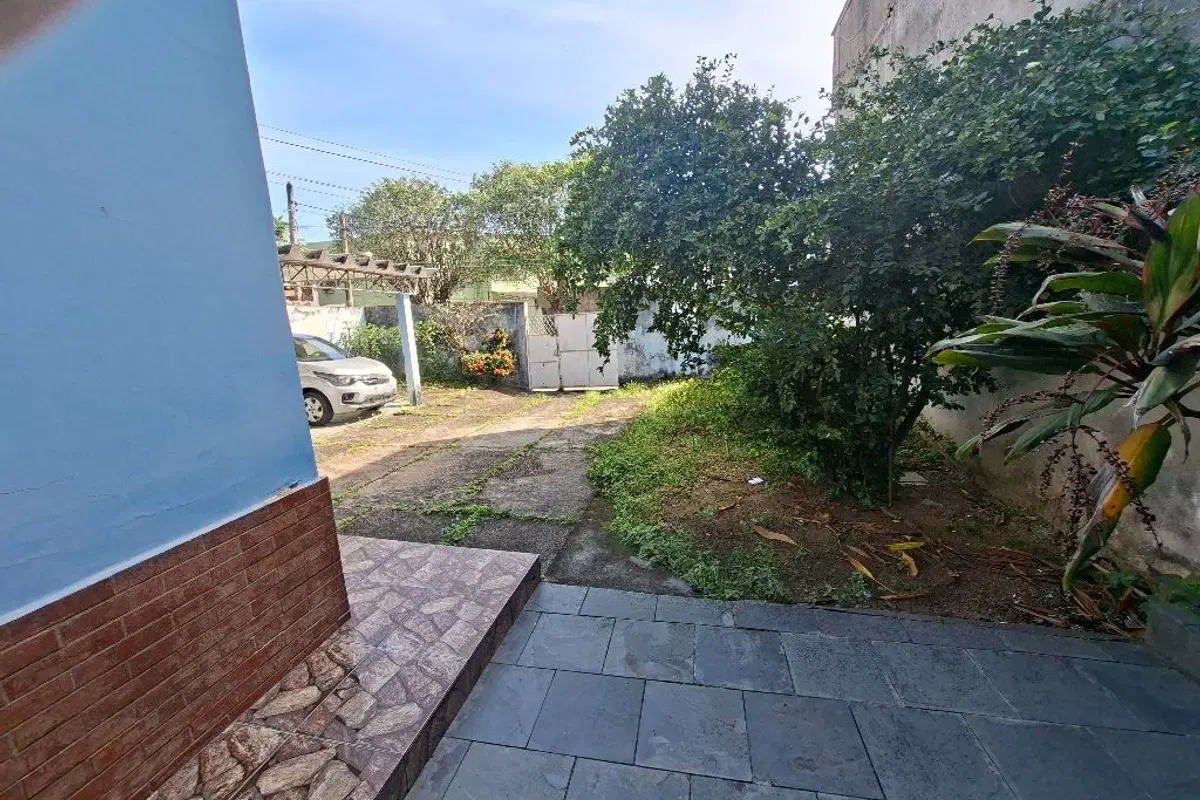 Casa à venda no Moqueta com 4 quartos