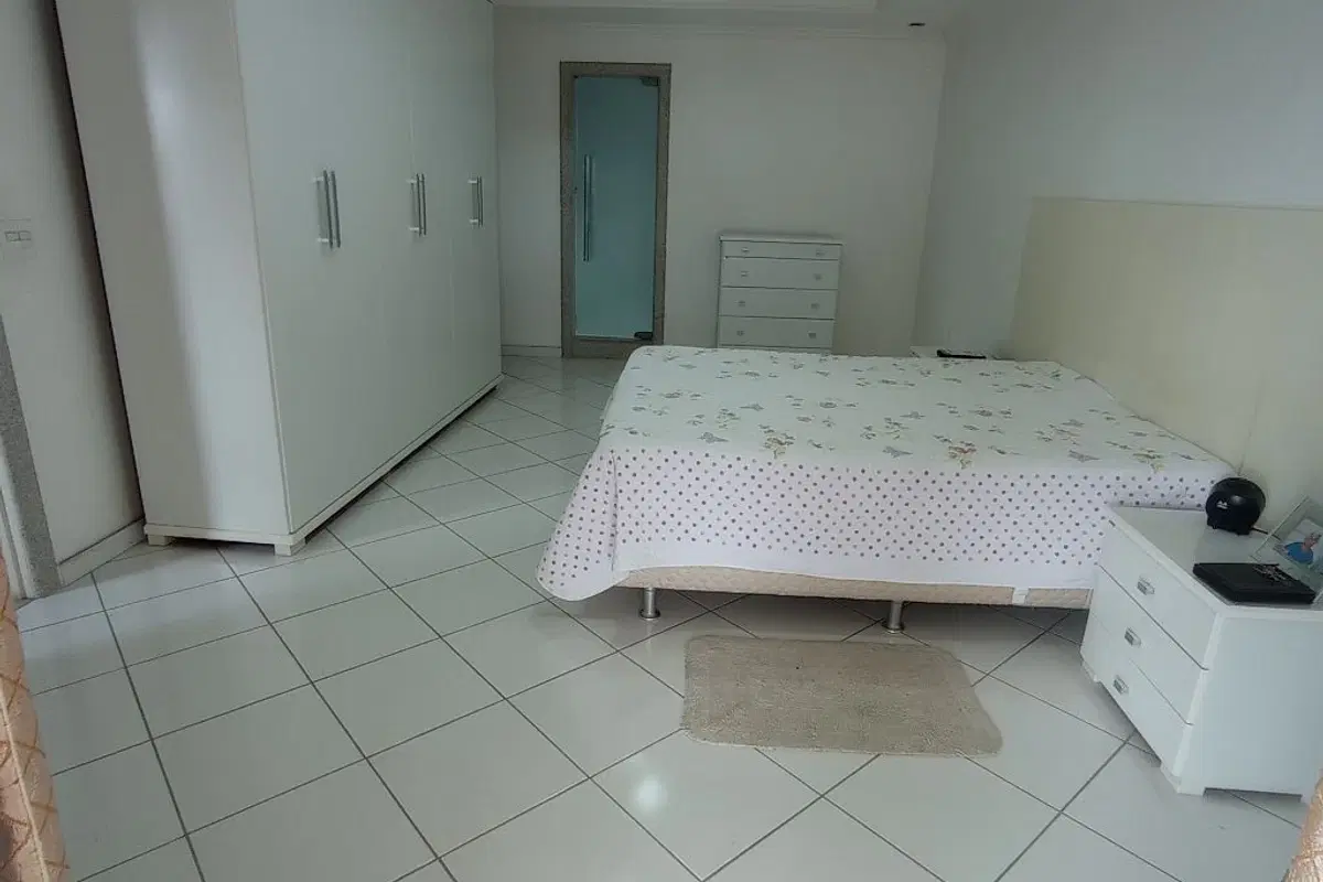 Casa à venda no Miguel Couto com 4 quartos