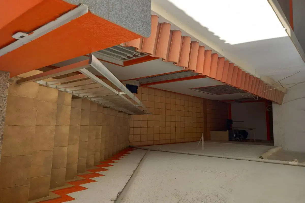 Casa comercial à venda no Miguel Couto com 4 salas