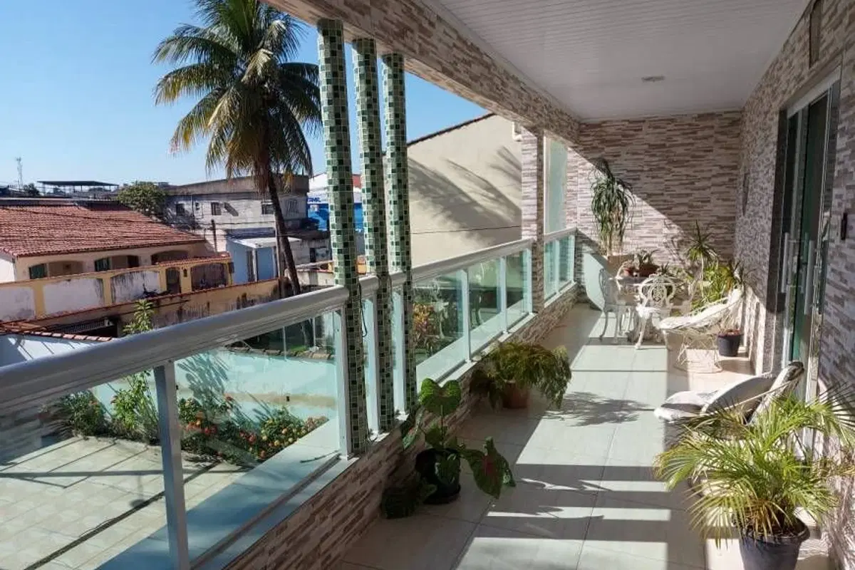 Casa à venda no Andrade Araujo com 3 quartos