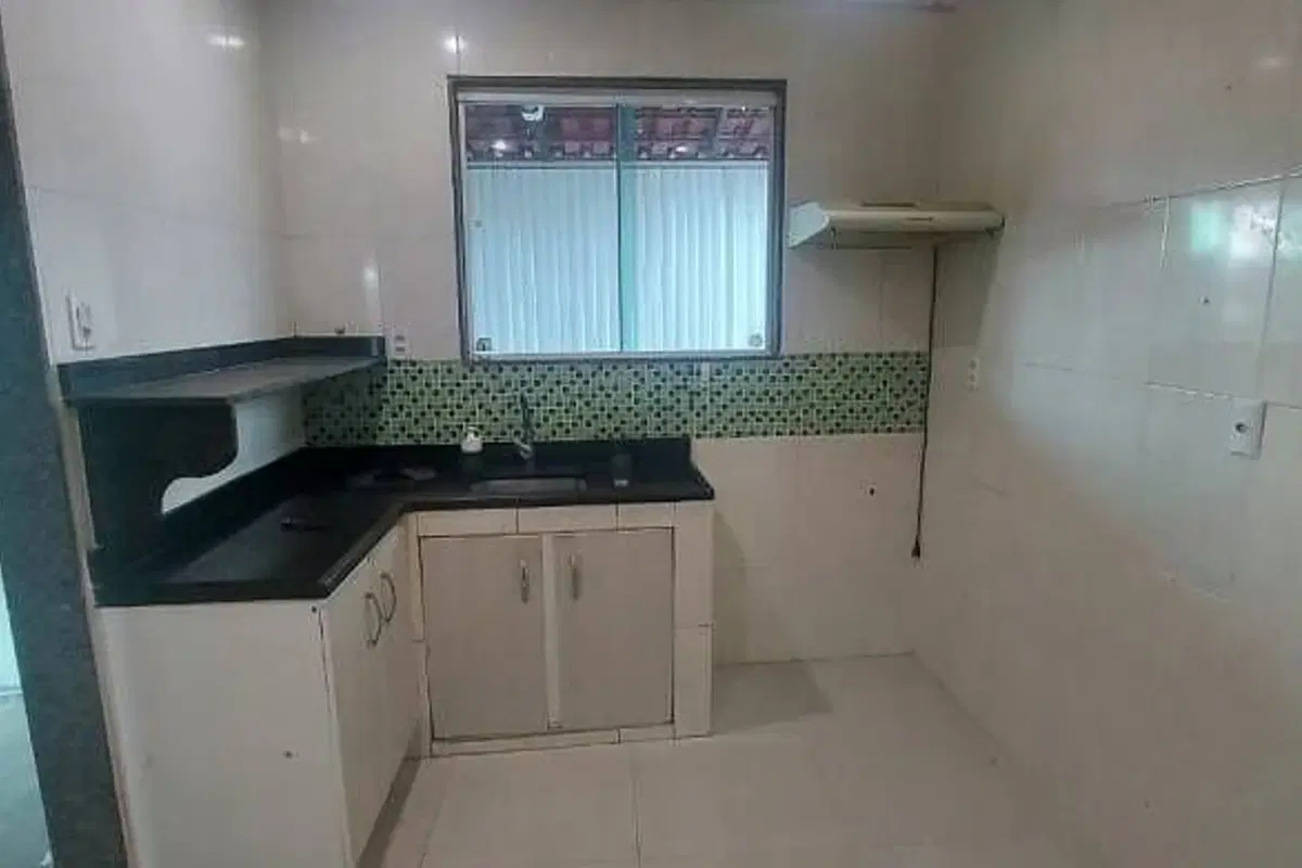 Casa à venda no Andrade Araujo com 3 quartos
