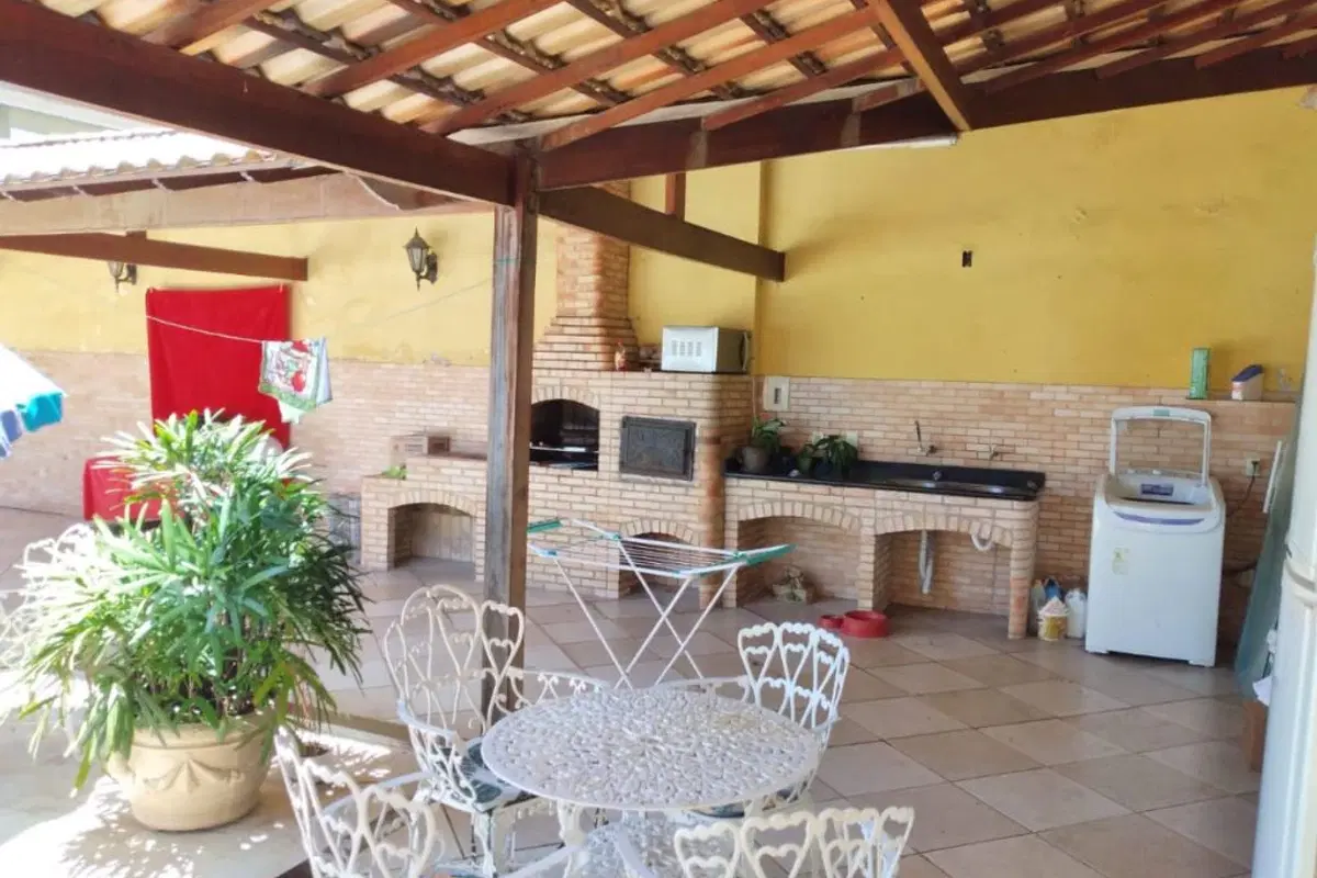 Casa à venda na Vila Rancho Novo com 3 quartos
