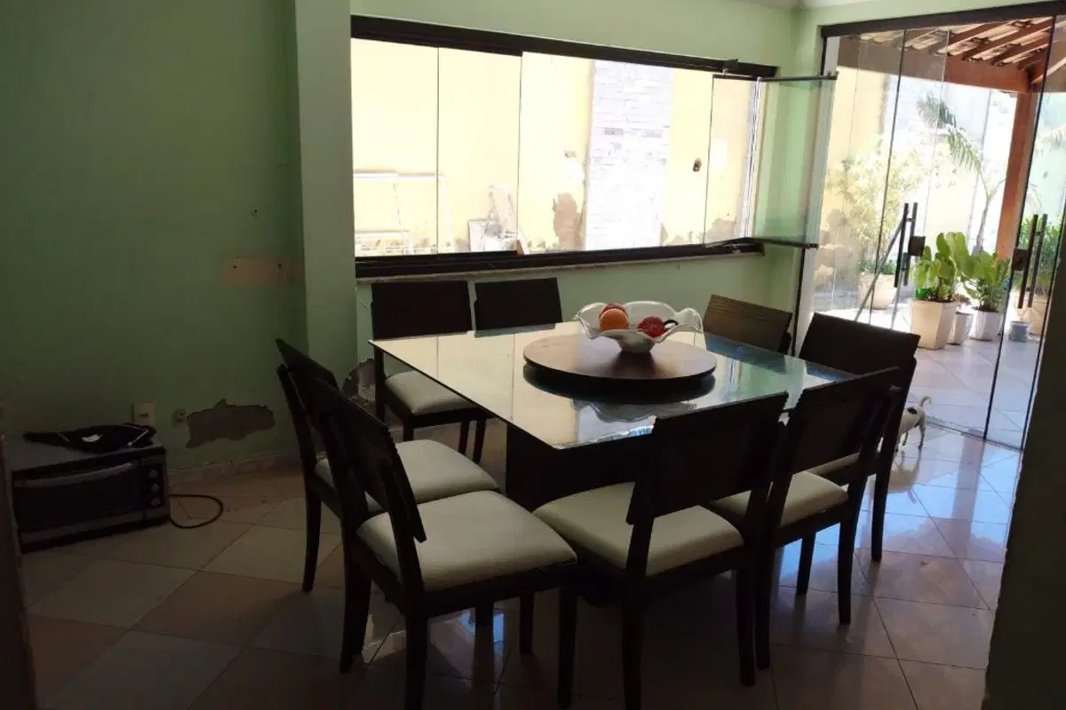 Casa à venda na Vila Rancho Novo com 3 quartos
